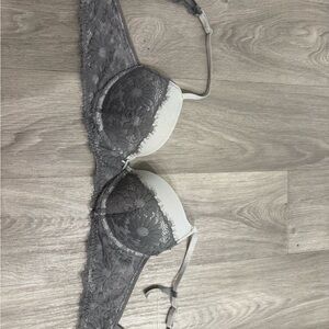 Aerie Elegant Gray Lace Bra